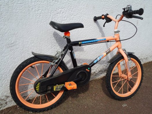 Boys Action Man Bike - Click for bigger picture