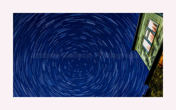 AK053 - Westcliff Startrail - 23x13 in 27x17 100dpi